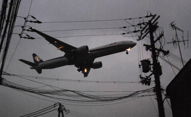 空の隙間 ボンバル機事故からの探求 62 変節重ねた関西３空港 高知新聞