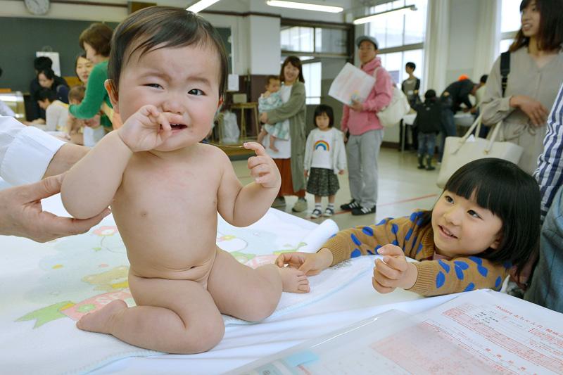 小さな命 健やかに 高知市で赤ちゃん会 高知新聞