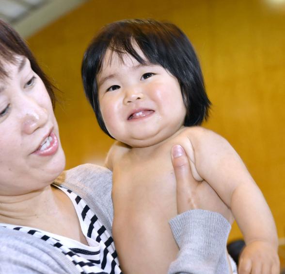 小さな命きらめく 幡多で赤ちゃん会 写真特集 高知新聞